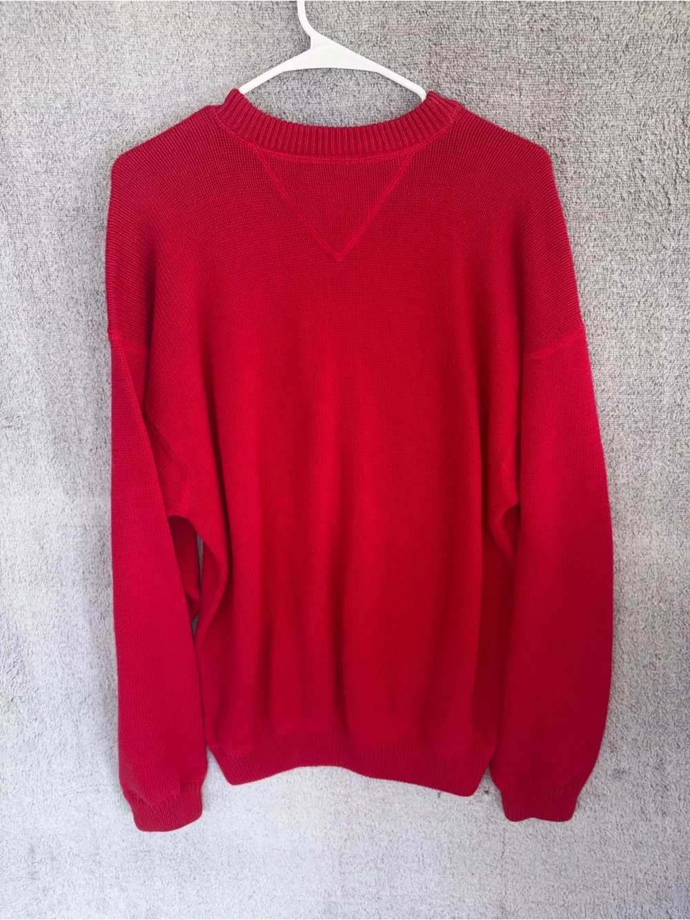Tommy Hilfiger men’s 100% cotton Red Crewneck Sweater - Classic Knit size XL